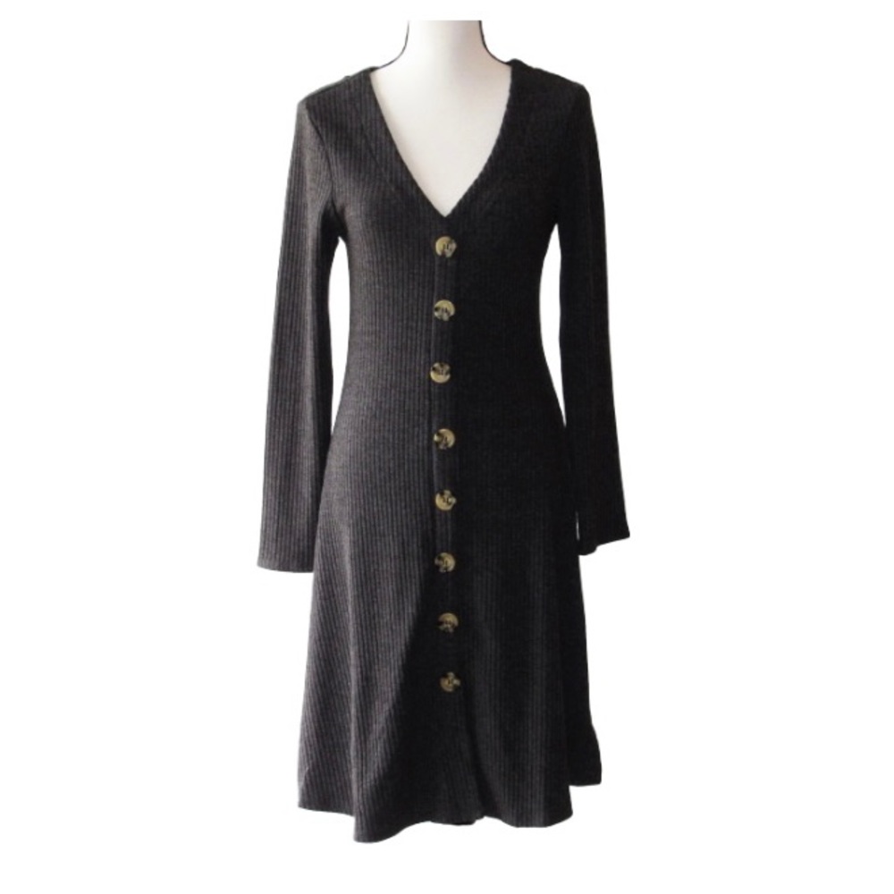 Velvet heart - button detail - dark gray sweater dress in XS